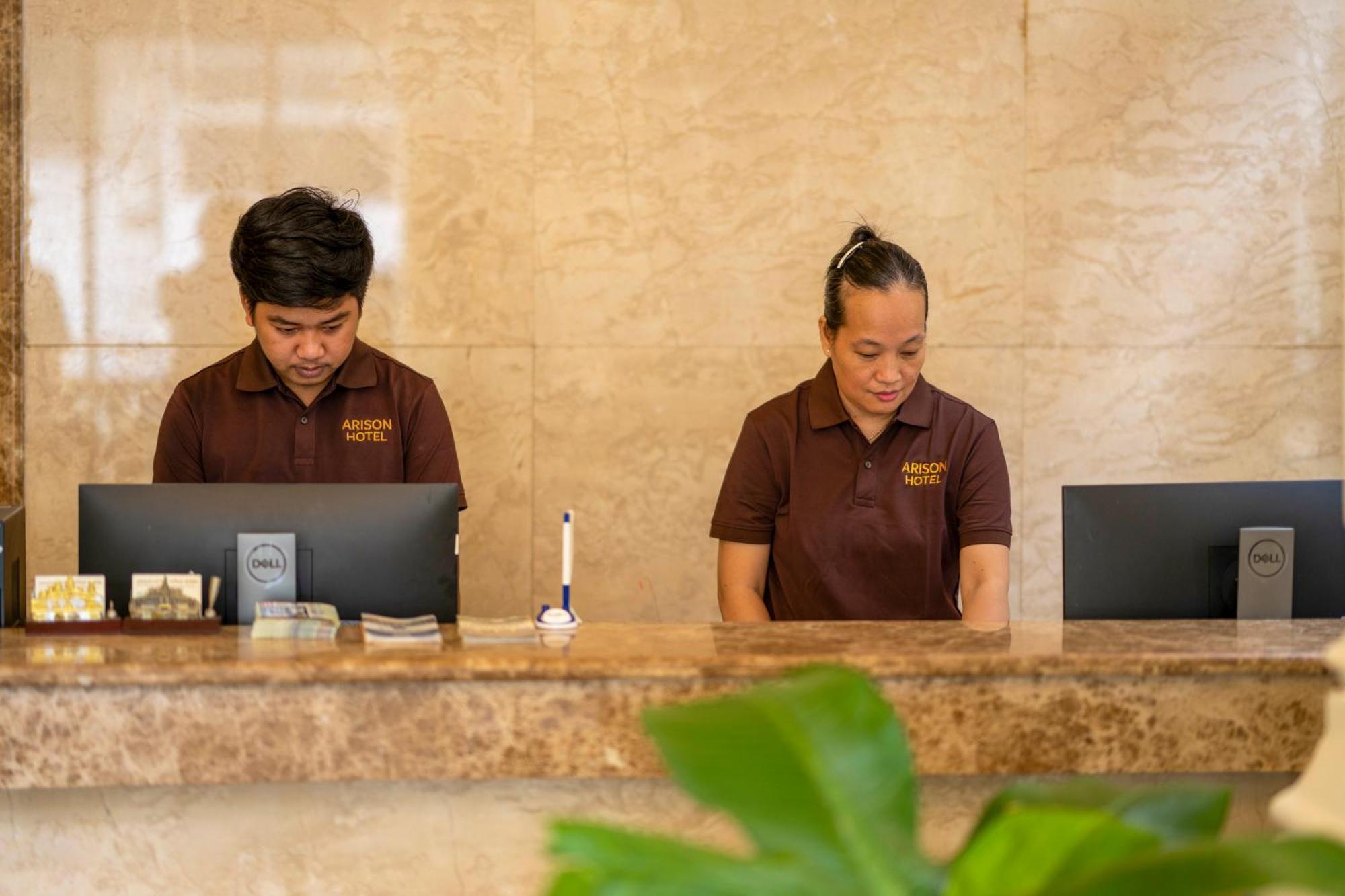 Arison Hotel Phnom Penh Exteriör bild