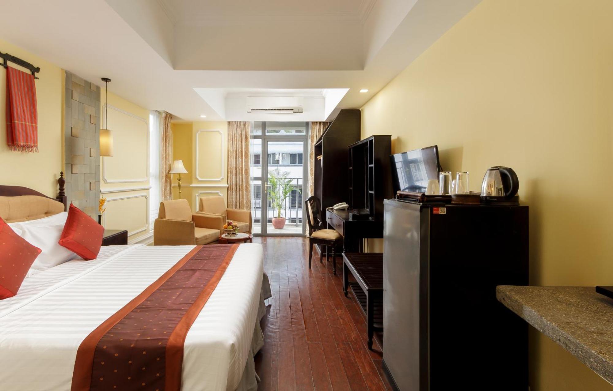 Arison Hotel Phnom Penh Exteriör bild