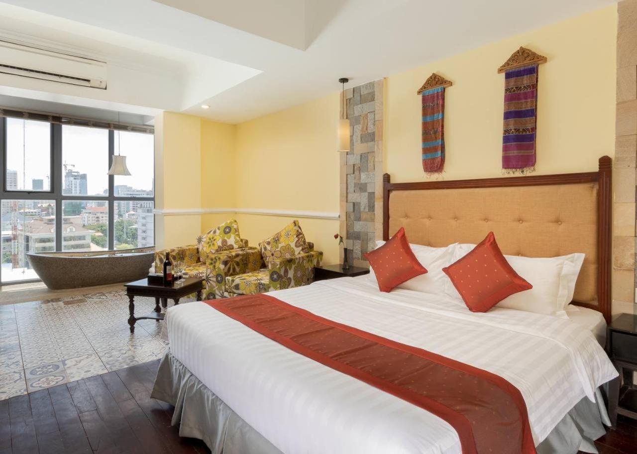 Arison Hotel Phnom Penh Exteriör bild
